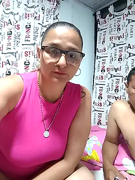 Snapshot of natalliecoopers chatting on April 2026 01:38:01 AM natalliecoopers online show from April 2026 01:38:01 AM