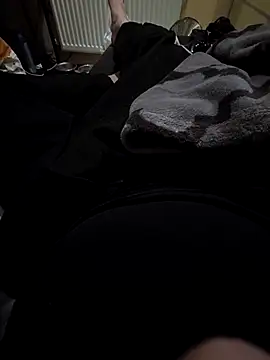 YoungAsainWithATrunk online show from March 2026 04:15:02 AM