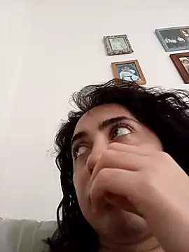 Snapshot of darkgodessone chatting on February 2026 05:33:01 PM darkgodessone online show from February 2026 05:33:01 PM