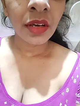 MILFybar online show from April 2026 04:40:02 PM