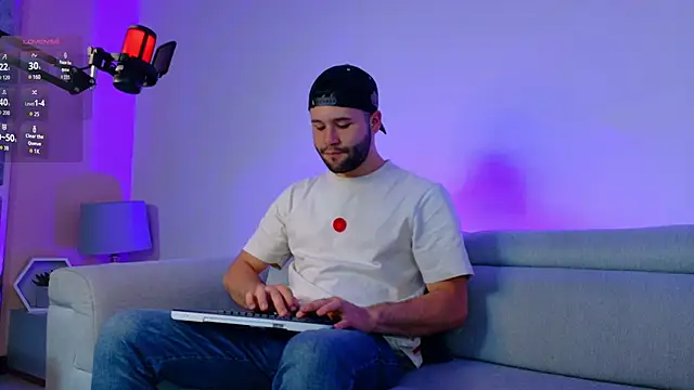 AndyKnoxx online show from March 2026 07:59:01 PM