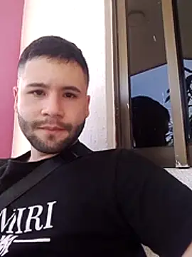 AndyKnoxx online show from April 2026 07:33:02 PM