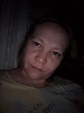 Snapshot of Didi_Evvie chatting on January 2026 10:01:02 PM Didi Evvie online show from January 2026 10:01:02 PM