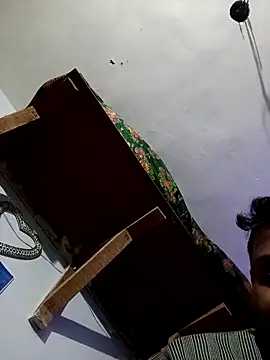 Snapshot of coupleshow-143 chatting on February 2026 05:22:01 AM coupleshow-143 online show from February 2026 05:22:01 AM