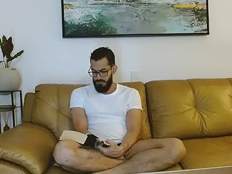 SlavSanz online show from January 2026 11:32:02 PM