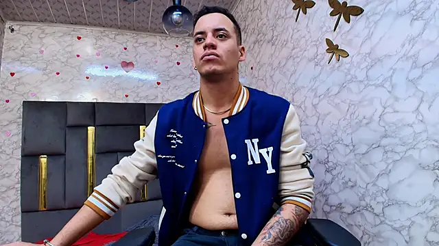 Snapshot of Brent_Storne chatting on February 2026 04:44:01 AM Brent Storne online show from February 2026 04:44:01 AM