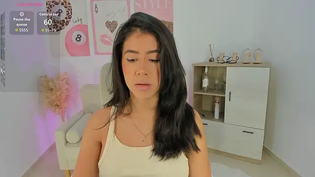 Sussan Monroe online show from March 2026 12:11:02 PM