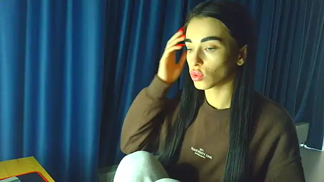 Vlada Elfie online show from February 2026 12:36:01 PM