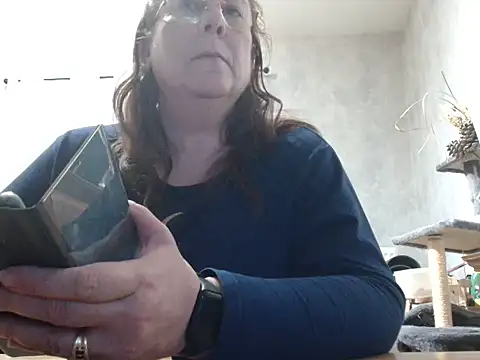 xmyriamx online show from February 2026 08:28:01 PM