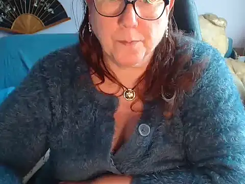 Snapshot of xmyriamx chatting on May 2026 08:21:01 AM xmyriamx online show from May 2026 08:21:01 AM