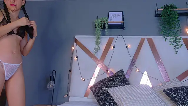 AmberStonne   online show from February 2026 03:05:02 AM