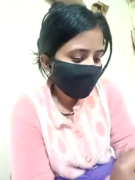 Snapshot of Rennu0082 chatting on January 2026 10:09:02 AM Rennu0082 online show from January 2026 10:09:02 AM