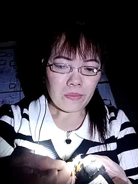 Snapshot of Sana-vn chatting on January 2026 07:23:02 AM Sana-vn online show from January 2026 07:23:02 AM