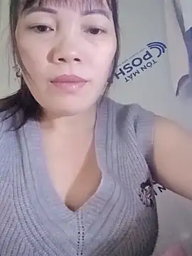 Snapshot of Sana-vn chatting on February 2026 04:19:02 AM Sana-vn online show from February 2026 04:19:02 AM