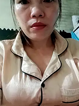 Snapshot of Sana-vn chatting on March 2026 05:15:01 PM Sana-vn online show from March 2026 05:15:01 PM