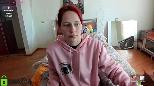 Lily Viola online show from March 2026 07:25:01 AM