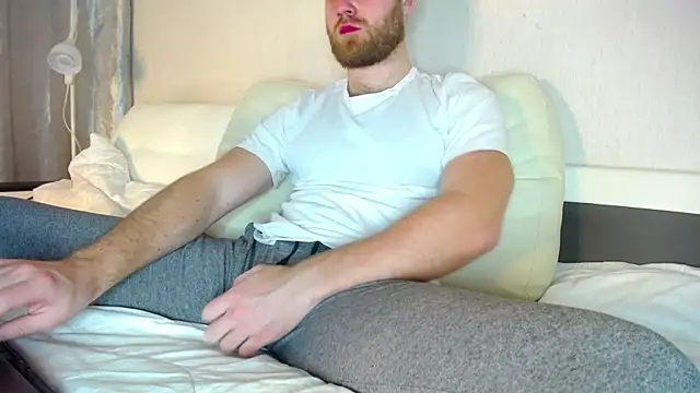 LorenzoLux online show from March 2025 06:01:02 PM