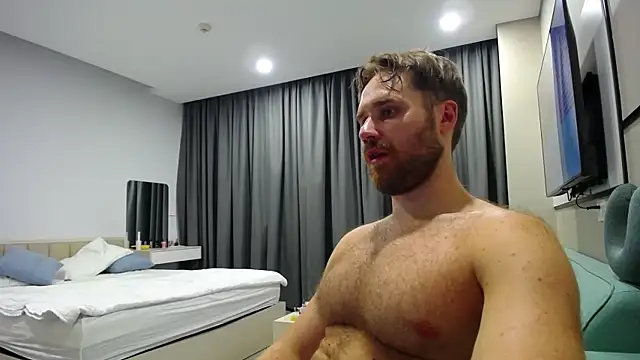 LorenzoLux online show from April 2026 03:34:02 PM