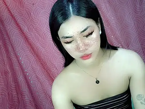Snapshot of Margalona_ chatting on July 2026 04:18:01 AM Margalona online show from July 2026 04:18:01 AM
