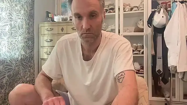 Snapshot of wolverinedream chatting on July 2026 10:36:01 PM wolverinedream online show from July 2026 10:36:01 PM
