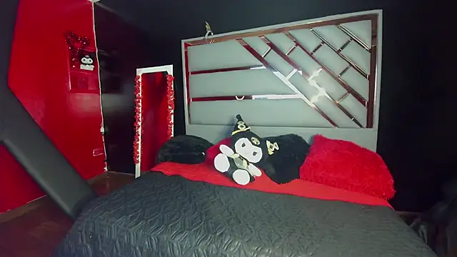 Snapshot of Mia_Miller001 chatting on February 2026 09:00:02 PM Mia Miller001 online show from February 2026 09:00:02 PM