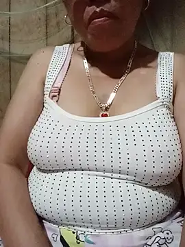 Snapshot of Agnes-baby chatting on June 2026 02:12:01 PM Agnes-baby online show from June 2026 02:12:01 PM