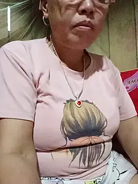 Snapshot of Agnes-baby chatting on June 2026 10:43:01 PM Agnes-baby online show from June 2026 10:43:01 PM