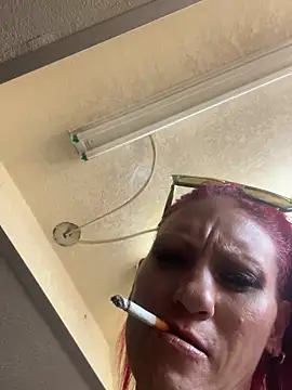 Snapshot of ViironiikaHostiile chatting on March 2026 03:47:01 PM ViironiikaHostiile online show from March 2026 03:47:01 PM