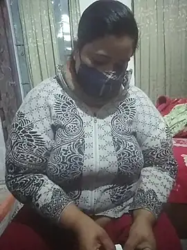 momo loves online show from February 2026 04:02:02 PM