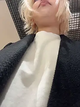 Snapshot of AshleyMur chatting on February 2026 03:47:02 AM AshleyMur online show from February 2026 03:47:02 AM