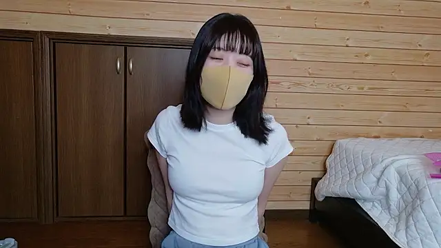 minami room online show from June 2026 05:35:02 AM