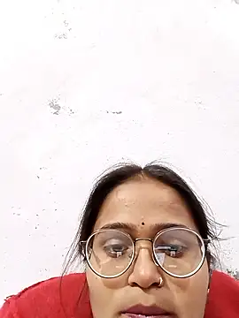 Cute--Aditi online show from January 2026 01:36:01 PM