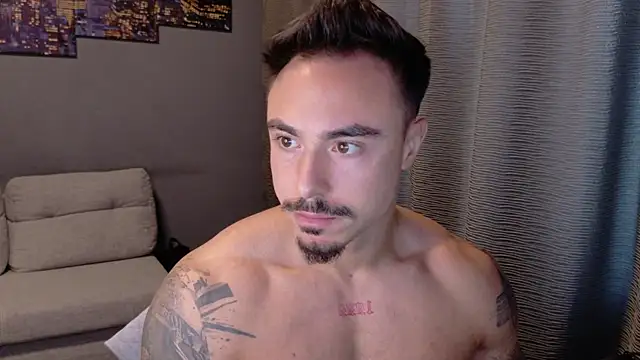 Snapshot of Master_Lukas chatting on April 2026 08:50:01 AM Master Lukas online show from April 2026 08:50:01 AM