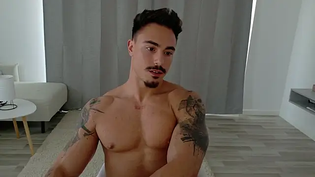 Snapshot of Master_Lukas chatting on May 2026 02:45:01 PM Master Lukas online show from May 2026 02:45:01 PM