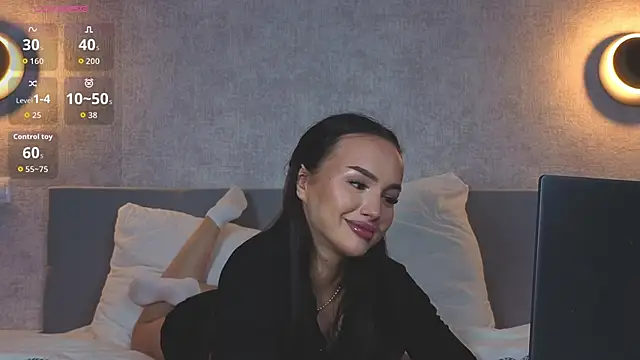 LushMirai online show from March 2026 02:00:01 PM