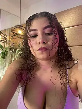 CamilaCastillo online show from July 2026 07:38:02 PM