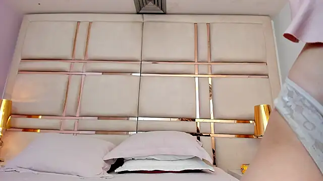 VictoriaGarret online show from March 2026 01:28:01 PM