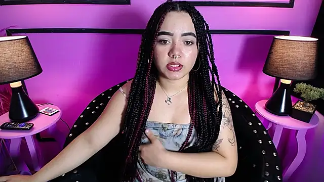 ExoticLuna online show from January 2026 12:10:02 PM