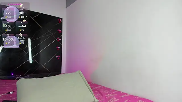 Skarleth queen online show from April 2026 04:19:01 AM