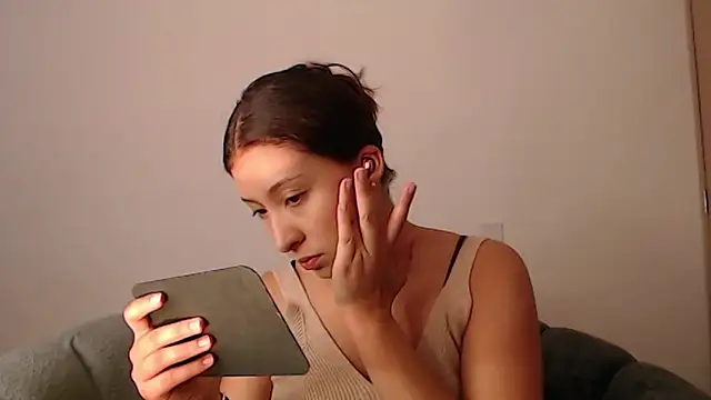 -Ivonnys online show from January 2026 08:32:02 PM