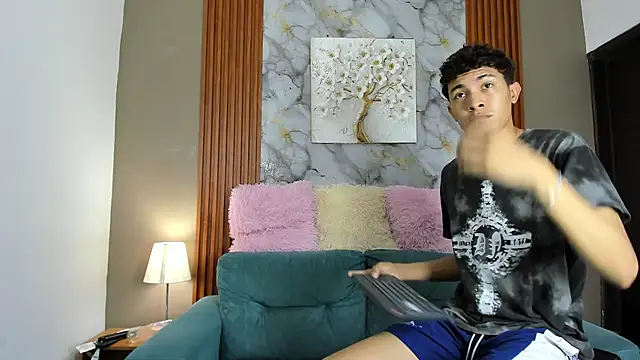 AVENGER BOYS2026 online show from February 2026 07:13:02 PM