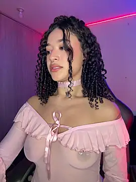 crystal dlun online show from April 2026 05:46:01 PM