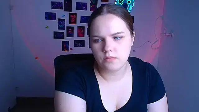 Kitty Mia Kitty online show from April 2026 05:46:01 AM