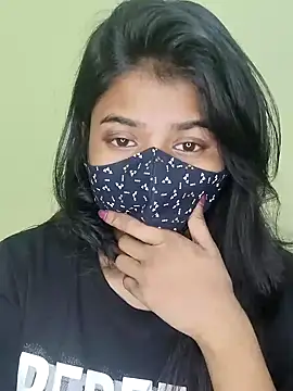 trinasa online show from April 2026 09:34:02 PM