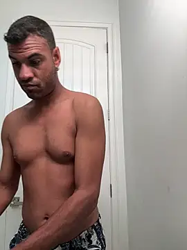 Snapshot of ZF-Athlete chatting on February 2026 10:42:01 PM ZF-Athlete online show from February 2026 10:42:01 PM