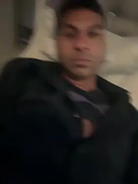 Snapshot of ZF-Athlete chatting on March 2026 11:40:01 PM ZF-Athlete online show from March 2026 11:40:01 PM