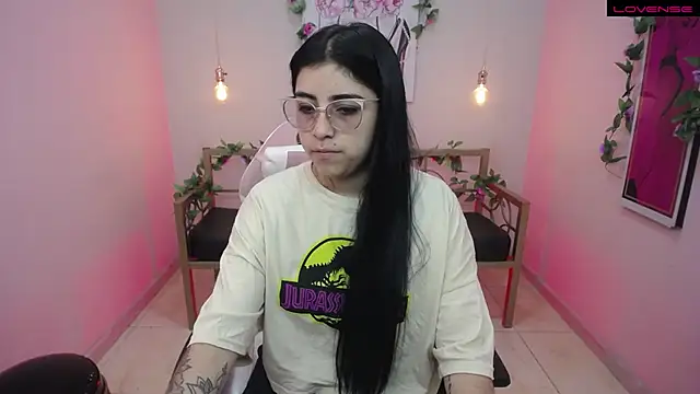 Snapshot of Adri_gomez_x chatting on July 2026 12:02:02 PM Adri gomez x online show from July 2026 12:02:02 PM