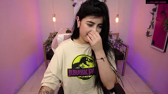 Snapshot of Adri_gomez_x chatting on July 2026 03:58:02 PM Adri gomez x online show from July 2026 03:58:02 PM
