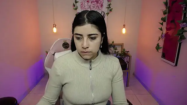 Snapshot of Adri_gomez_x chatting on July 2026 11:48:02 AM Adri gomez x online show from July 2026 11:48:02 AM