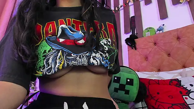 MeowMota  online show from March 2026 06:11:02 PM